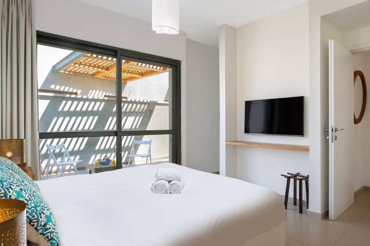 Sophisticated 3Br Penthouse In Jaffa'S Market Тель-Авив Экстерьер фото